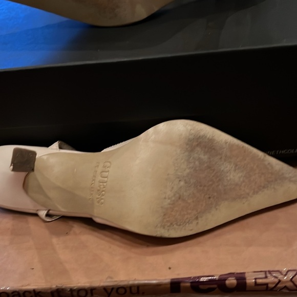 Guess by Marciano Vintage Leather Ankle Strap Heels in Bone Sz 8 - Picture 11 of 12